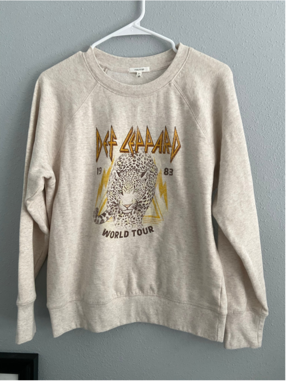 Def Leppard 1983 world tour sweatshirt, size medium
